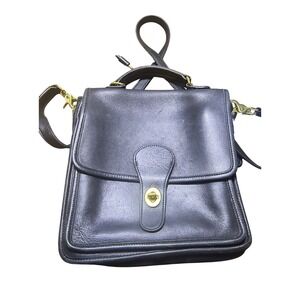 Vintage 90's Coach Black Leather Station Bag 5130 stored and not used, great con